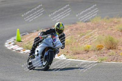 media/Oct-15-2022-TrackXperience (Sat) [[8f70b8b0be]]/Group 2/session 2 turn 3 and 4/